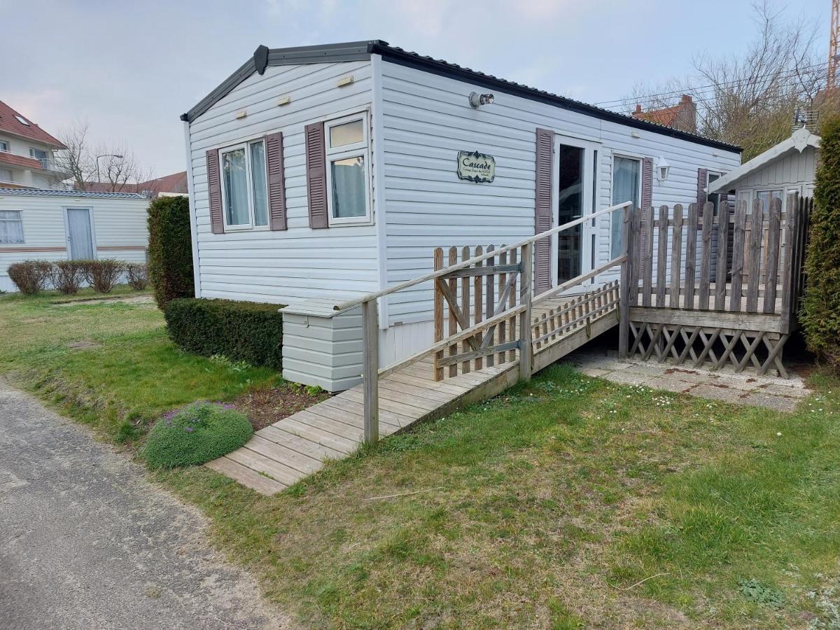 Bungalow 4 Voire 6 Personnes Bray Dunes A 300 Metres De La Plage Villa Bagian luar foto